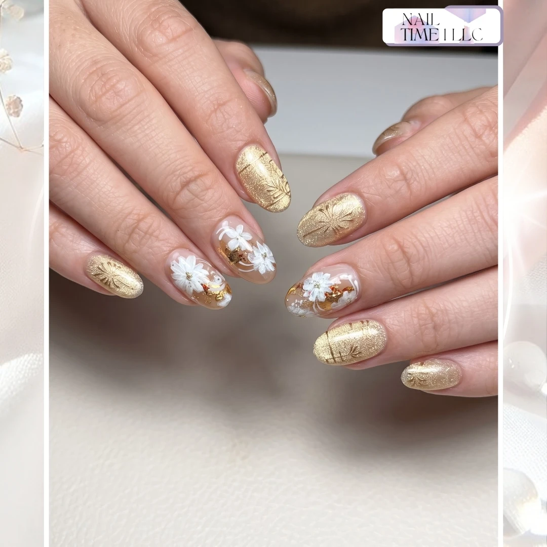 Ladies nails art